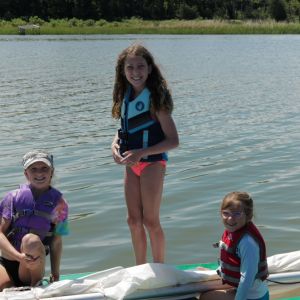 D3-three-girls-stow-the-sails-1030168.jpg